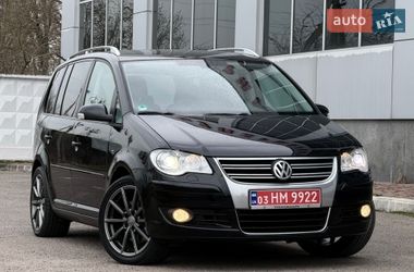 Минивэн Volkswagen Touran 2010 в Белой Церкви