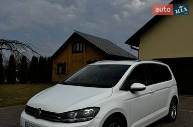 Микровэн Volkswagen Touran 2017 в Ковеле