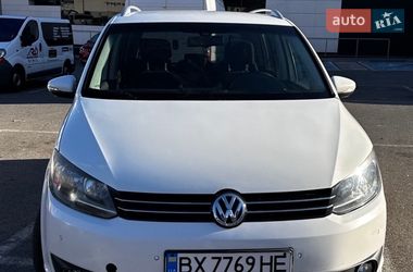 Минивэн Volkswagen Touran 2013 в Староконстантинове