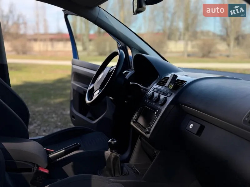 Volkswagen Touran 2009 VIN WVGZZZ1TZAW005025 фото оголошення 9 з 71