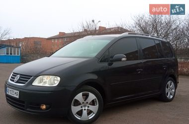 Минивэн Volkswagen Touran 2003 в Тульчине