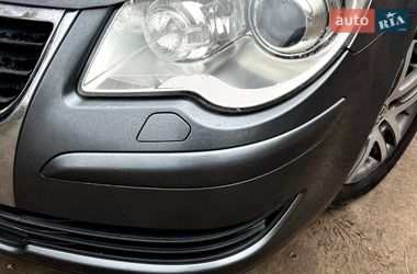 Минивэн Volkswagen Touran 2006 в Луцке