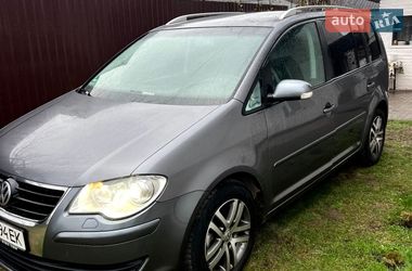 Минивэн Volkswagen Touran 2006 в Луцке