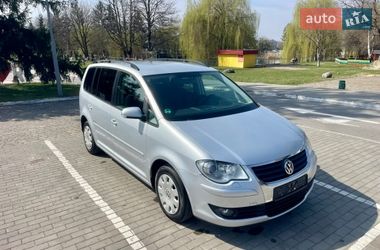 Мінівен Volkswagen Touran 2009 в Луцьку