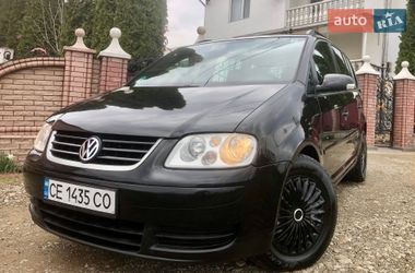 Мінівен Volkswagen Touran 2006 в Чернівцях