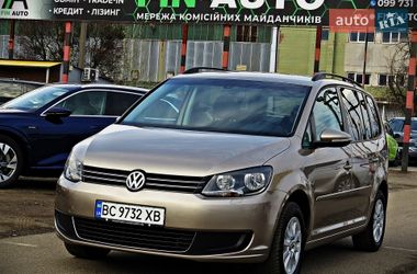 Мінівен Volkswagen Touran 2011 в Черкасах