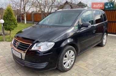 Мінівен Volkswagen Touran 2008 в Луцьку