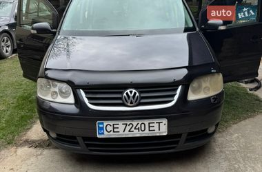 Минивэн Volkswagen Touran 2006 в Новоднестровске