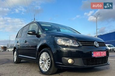 Мінівен Volkswagen Touran 2015 в Луцьку