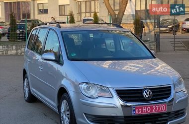 Мінівен Volkswagen Touran 2009 в Луцьку