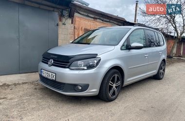 Мінівен Volkswagen Touran 2011 в Києві