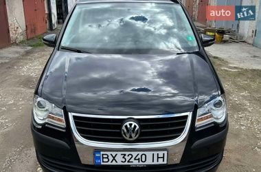 Минивэн Volkswagen Touran 2009 в Хмельницком