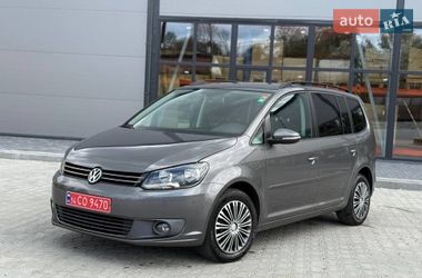 Мінівен Volkswagen Touran 2011 в Івано-Франківську