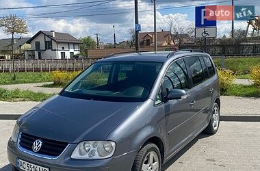 Минивэн Volkswagen Touran 2004 в Львове