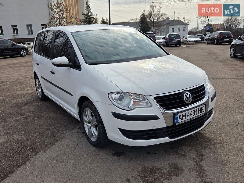 Volkswagen Touran 2009