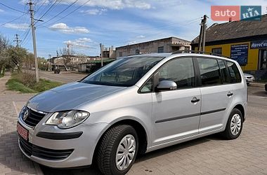 Минивэн Volkswagen Touran 2007 в Балте