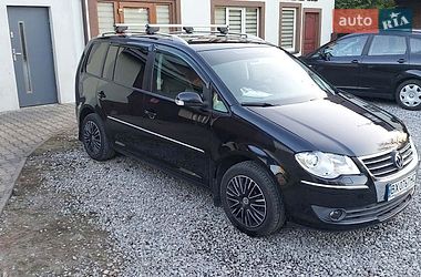 Минивэн Volkswagen Touran 2007 в Хмельницком