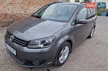 Минивэн Volkswagen Touran 2011 в Хмельнике