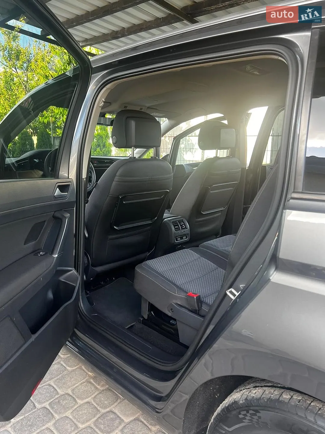 2017 Volkswagen Touran - мініатюра 24
