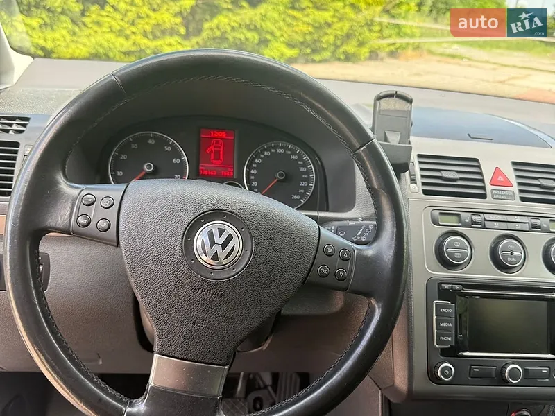 Volkswagen Touran 2009 VIN WVGZZZ1TZAW040023 фото оголошення 15 з 76