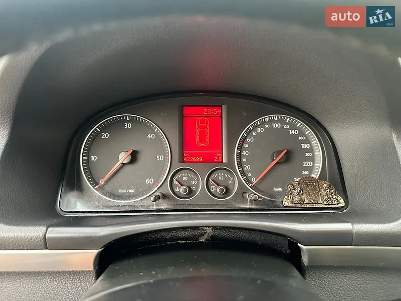 Volkswagen Touran 2005 VIN WVGZZZ1TZ6W025800 фото оголошення 8 з 46