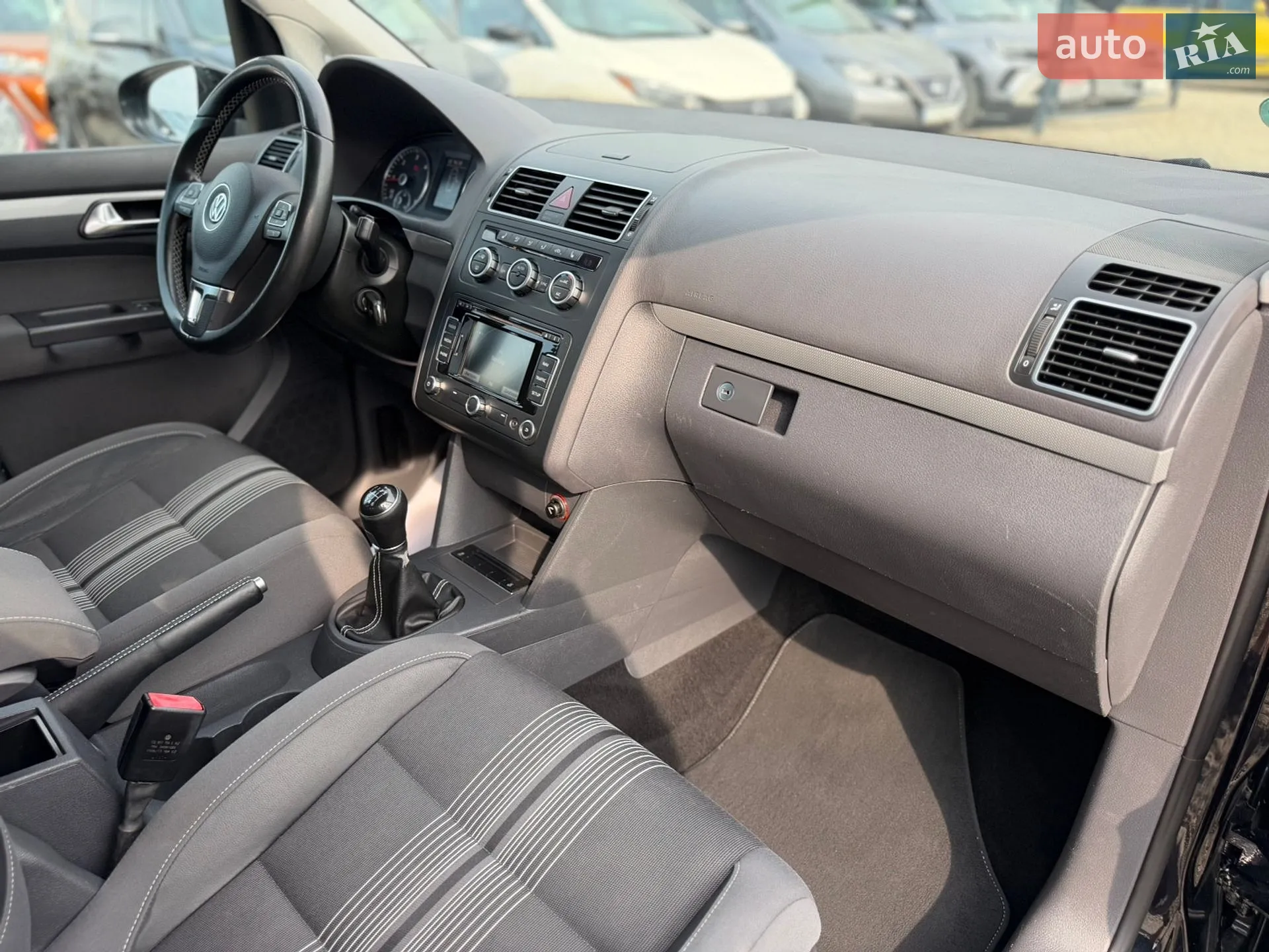2013 Volkswagen Touran - мініатюра 27