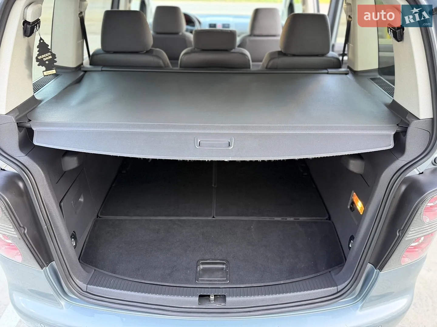 2010 Volkswagen Touran - мініатюра 48