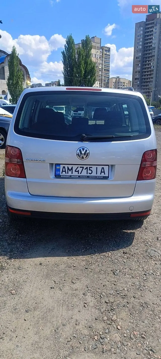 2010 Volkswagen Touran - мініатюра 3