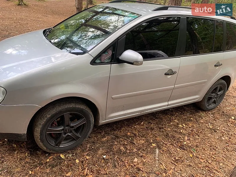 Volkswagen Touran