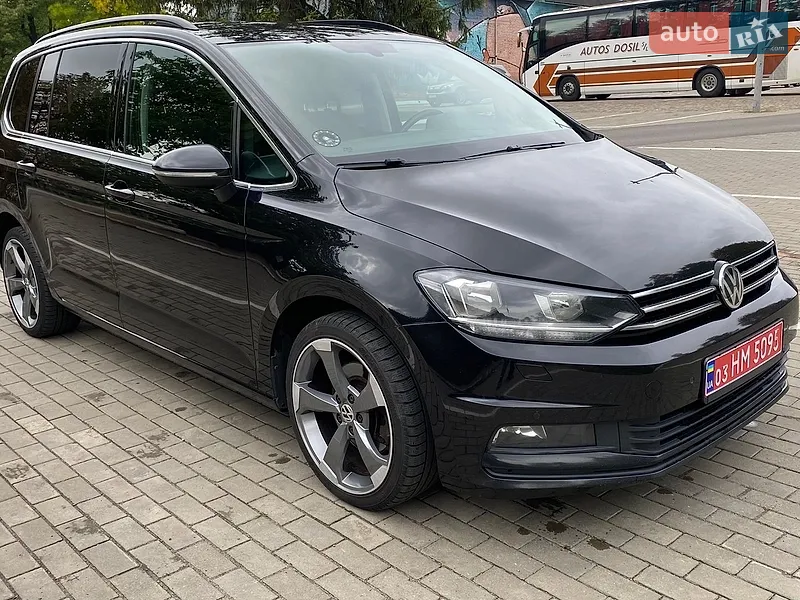 Volkswagen Touran 2019