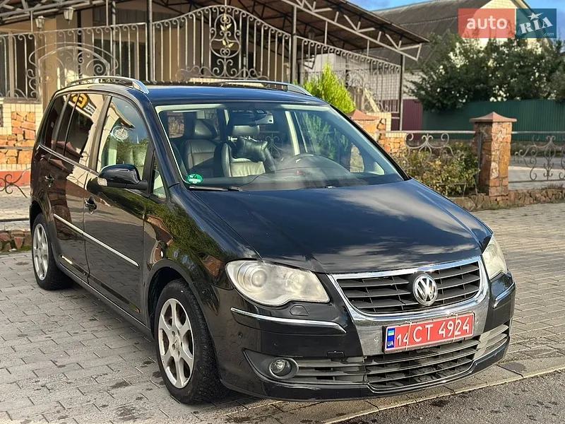 Volkswagen Touran