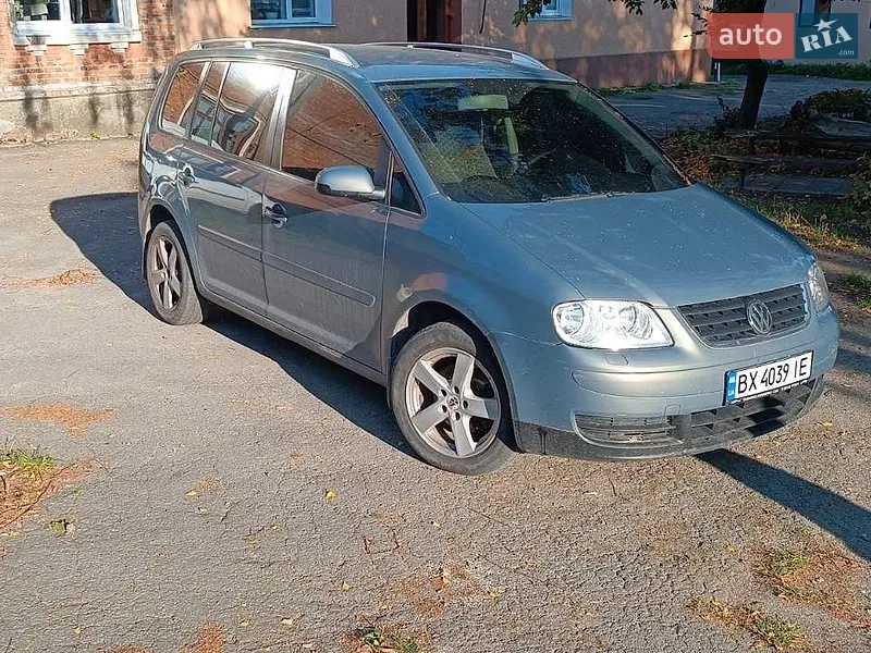 Volkswagen Touran