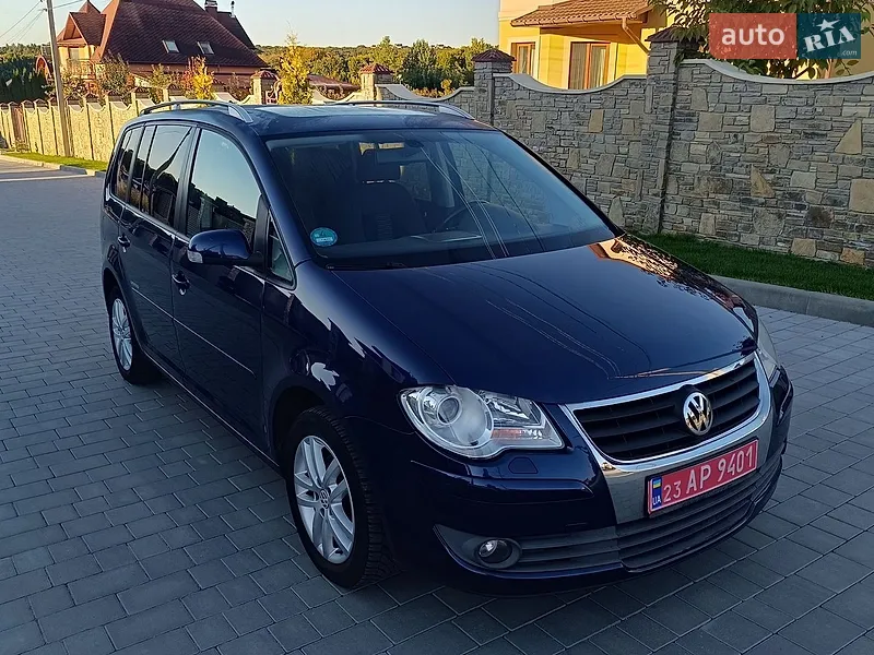 Volkswagen Touran