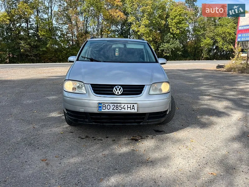 Volkswagen Touran 2005