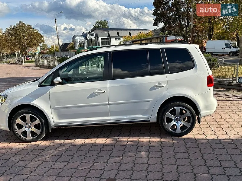 Volkswagen Touran