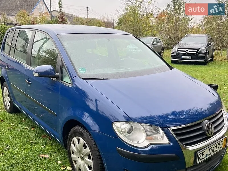 Volkswagen Touran