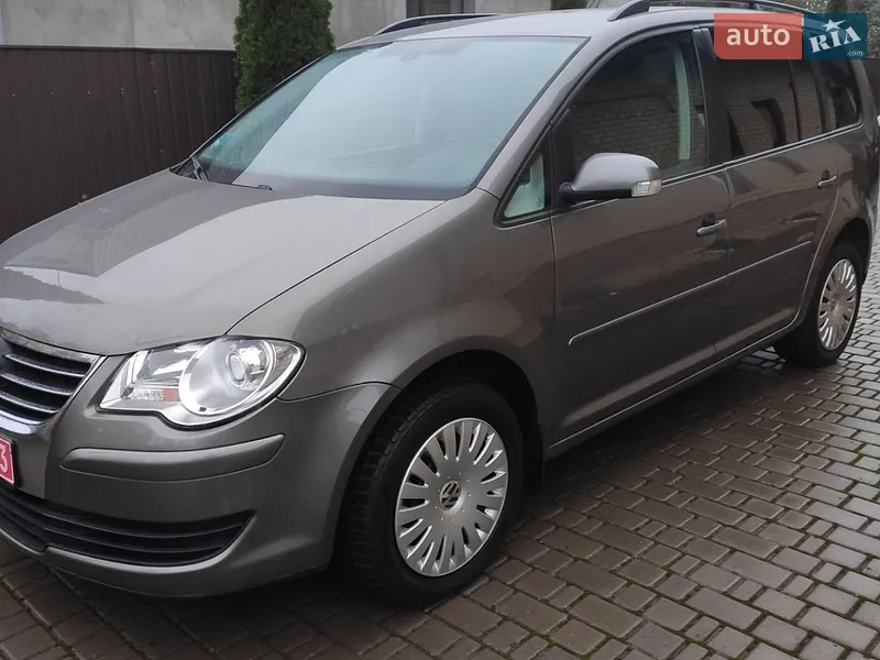 Volkswagen Touran