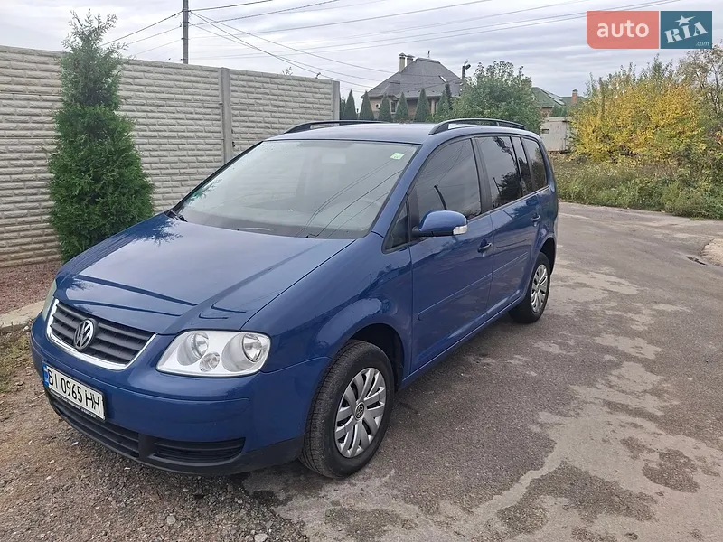 Volkswagen Touran