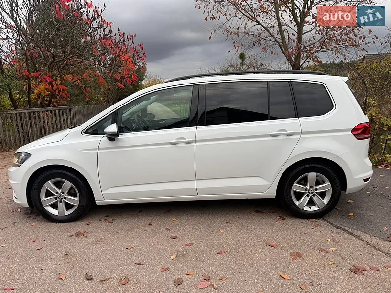 Volkswagen Touran
