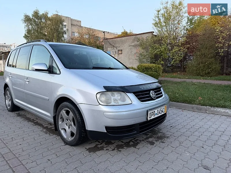 Volkswagen Touran