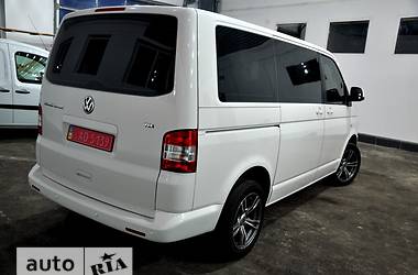 Минивэн Volkswagen Transporter 2010 в Киеве