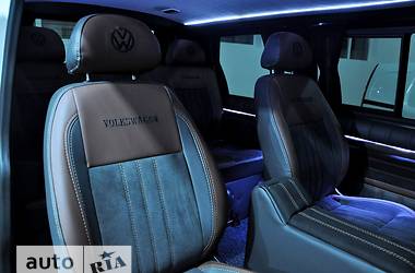 Минивэн Volkswagen Transporter 2010 в Киеве