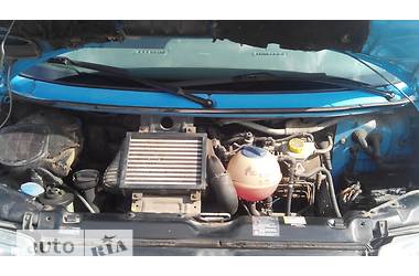 Минивэн Volkswagen Transporter 2002 в 