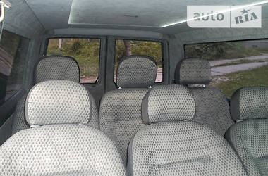 Минивэн Volkswagen Transporter 2000 в Сколе