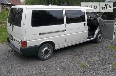 Минивэн Volkswagen Transporter 2000 в Сколе