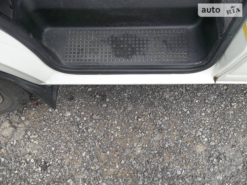 Минивэн Volkswagen Transporter 2000 в Сколе