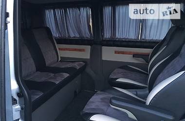 Минивэн Volkswagen Transporter 2008 в 
