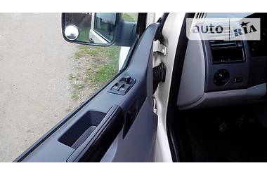 Минивэн Volkswagen Transporter 2004 в 
