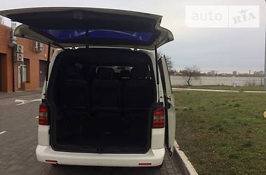 Минивэн Volkswagen Transporter 2004 в 