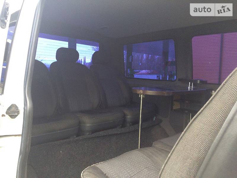 Минивэн Volkswagen Transporter 2004 в Одессе